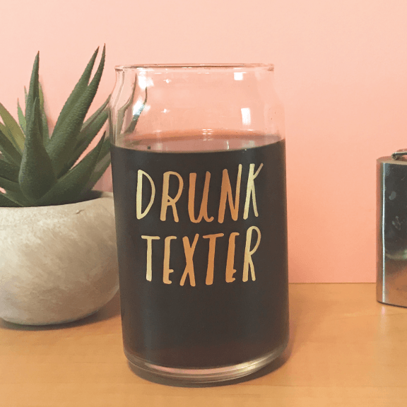 Drunk Texter Drinking Glass | 16 Oz.